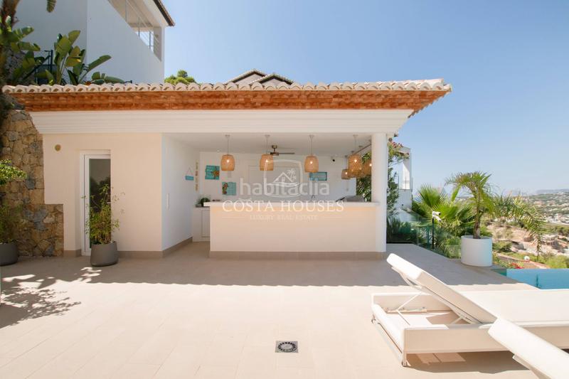 Foto f4470188-115e-47ff-ba49-94f58ea69c87. Chalet con riscaldamento parcheggio piscina in Paichi Moraira