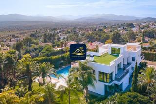Chalet in Montgó - Ermita. Las mejores villas de lujo en javea  costa blanca  luxury medite