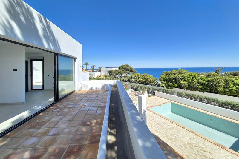 Foto 2ac2c620-f81f-476d-92c9-3617a656a52a. Chalet villa javeaibiza chalet con fabulosas vistas al mar en javea, costa blanca en Xàbia