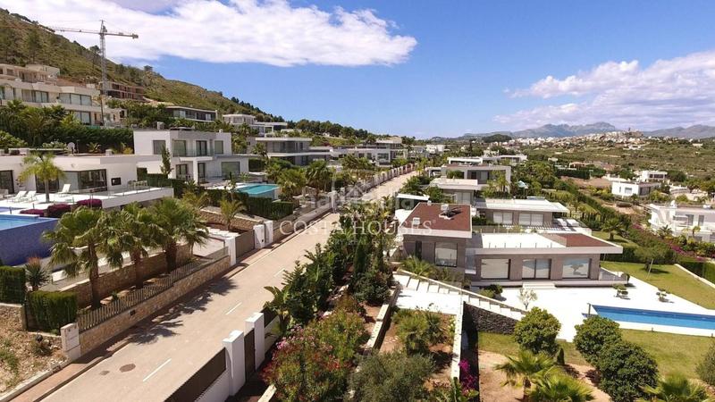 Foto b92a44c4-2d38-4872-b053-d3ab4d02d16d. Chalet mit heizung parking pool in Cap Martí - El Tossalet - Pinomar Xàbia