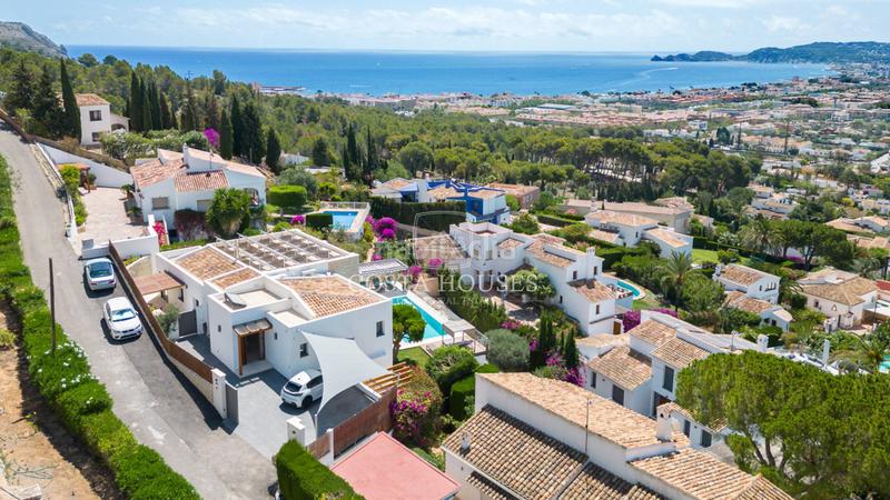 Foto 07075273-af69-4f23-a218-0068abb318d0. Chalet mit heizung parking pool in Puerto Xàbia