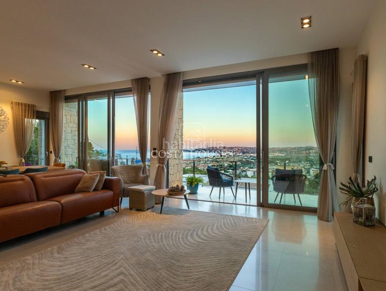 Foto 09bf7307-ae29-488e-a5fe-66e496987dcb. Chalet mit heizung parking pool in Puerto Xàbia