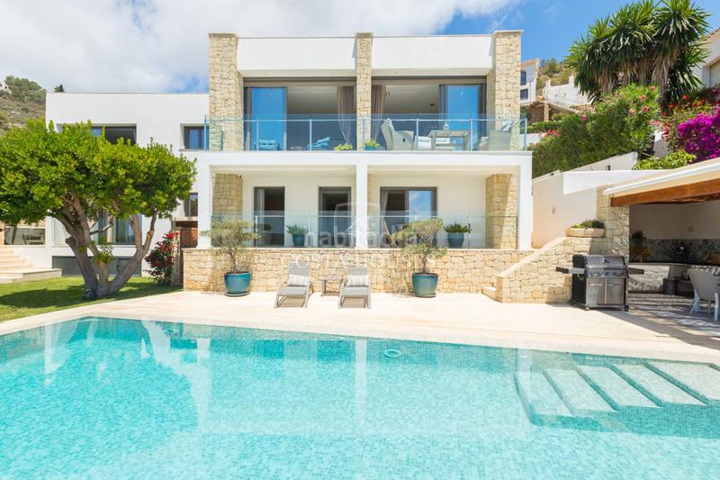 Foto ad47bafb-5627-4963-a471-0e17e752b452. Chalet mit heizung parking pool in Puerto Xàbia