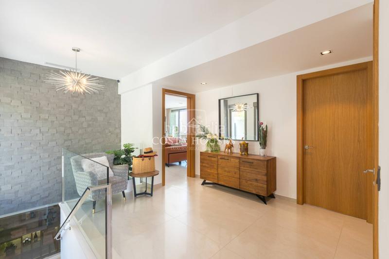 Foto e390e824-832d-4212-b686-afc8bf6bf31d. Chalet mit heizung parking pool in Puerto Xàbia