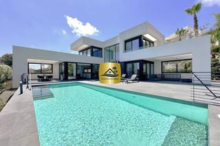 Xalet a Partida Comunes-Adsubia. Venta villa de lujo moderna con vistas panorámicas en jávea xàbi