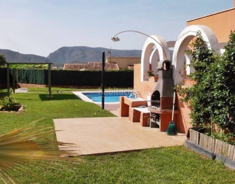 Foto fa9b82d0-3c98-4b5f-8bce-1e07875ac517. Xalet amb aparcament piscina a Montgó - Ermita Xàbia