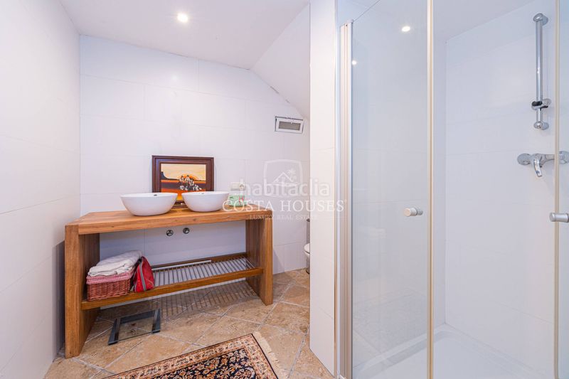 Foto c5ee3625-8c27-43c7-b340-ec1fe5f9c3f2. Xalet amb aparcament piscina a La Sella Pedreguer