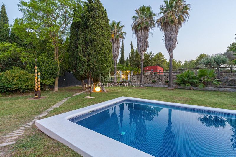 Foto e9d914ee-080f-40a3-84e7-f67d5c576668. Xalet amb aparcament piscina a La Sella Pedreguer