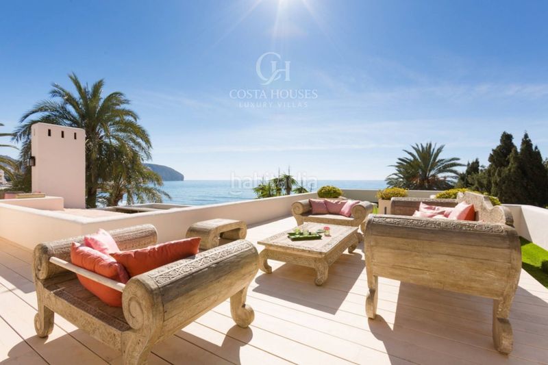 Foto 0d336193-4736-40e9-aed4-78da9ed08b2f. Xalet amb aparcament piscina a Casco Urbano Moraira