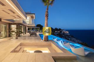 Xalet a Portichol-Balcón al Mar. Villa jupiter  exclusivas villas frente al mar en primera línea