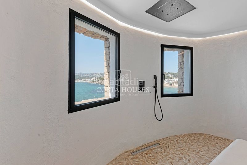 Foto 0d3c0d04-cc39-45de-a9c0-db3b73200a74. Xalet amb aparcament piscina a El Portet-Pla del Mar Moraira