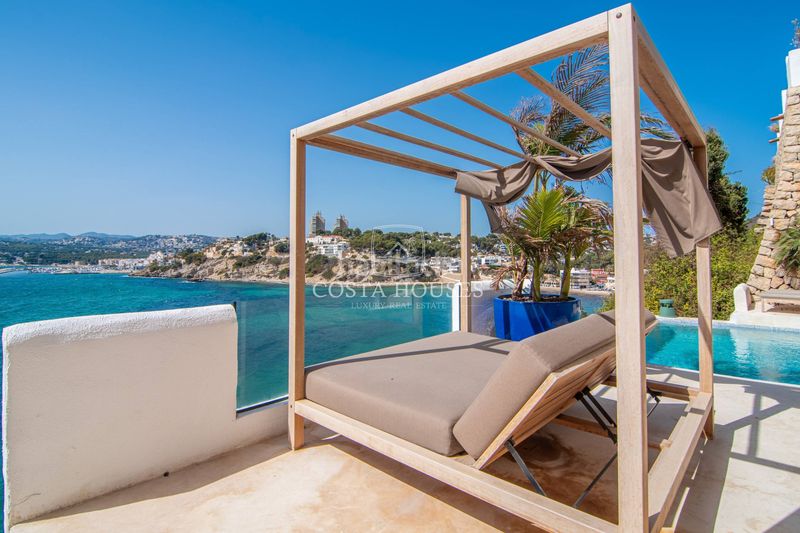 Foto ee9ebb9b-f8b8-42c9-9a72-da337cbfe416. Xalet amb aparcament piscina a El Portet-Pla del Mar Moraira