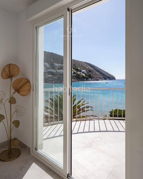 Foto 8f8a1a61-ba5f-4183-b155-a3dcf625e8f5. Chalet con riscaldamento parcheggio in El Portet-Pla del Mar Moraira