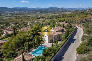 Chalet in Montgó - Ermita. Villa andromeda en javea  lujo con vistas al parque nacional del