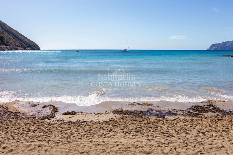 Foto 65d0a240-e286-4a6d-88cc-8786a2aebd1c. Xalet amb aparcament piscina a Benimeit-Tabaira Moraira