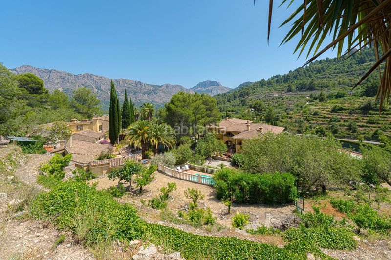 Foto 4fc6bda2-2112-4454-a3f4-3d76d560c049. Edifici a Tárbena