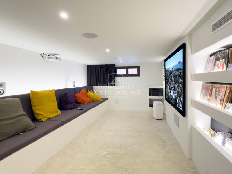 Foto 28804654-ece4-41f8-a896-a6590359d765. Chalet avec chauffage parking piscine dans El Portet-Pla del Mar Moraira