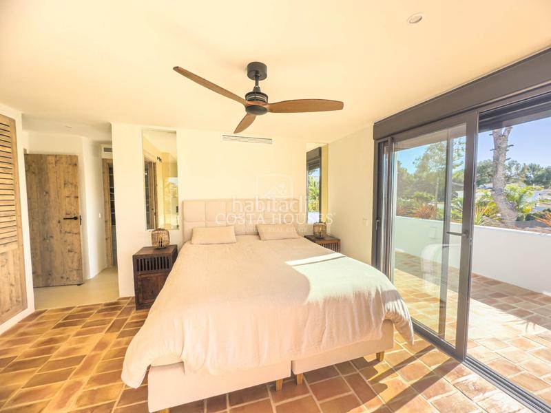 Foto 69550dec-3de2-48c4-91f0-f763e84d7aeb. Chalet avec chauffage parking piscine dans El Portet-Pla del Mar Moraira