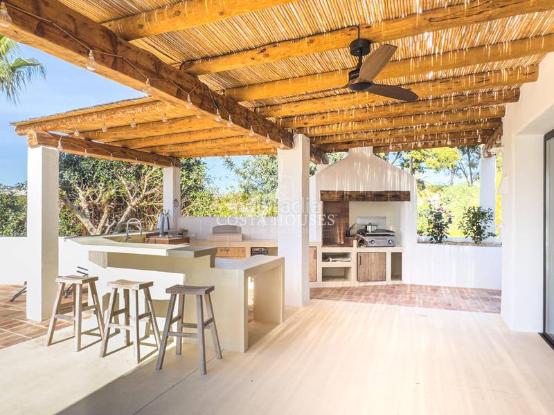 Foto 6cc5f084-2b1f-40df-b739-272c029fc83f. Chalet avec chauffage parking piscine dans El Portet-Pla del Mar Moraira