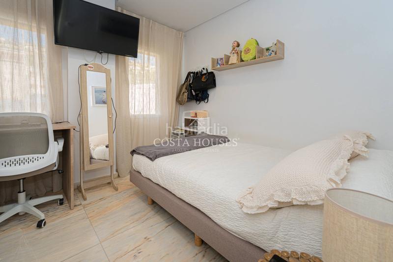 Foto 2e2c1f23-156c-4273-adaf-5487f1b387e9. Casa exclusiva residencia con vistas al mar en el Puerto de jávea a 100 metros de la playa la grava en Xàbia