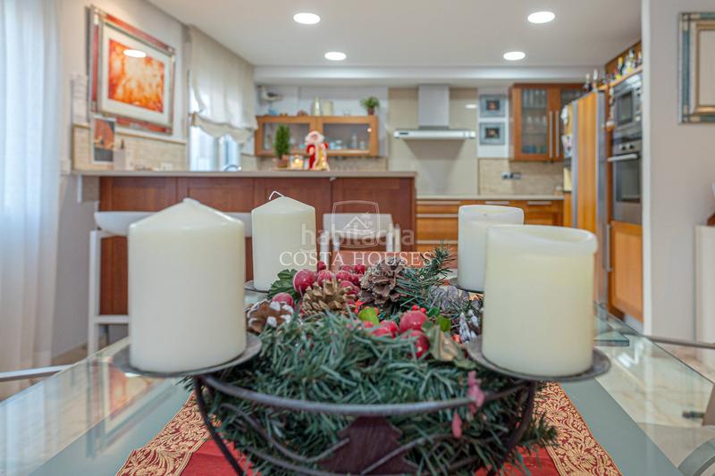 Foto a80ceff3-923d-4e72-ab23-bf56063a6f7d. Casa exclusiva residencia con vistas al mar en el Puerto de jávea a 100 metros de la playa la grava en Xàbia