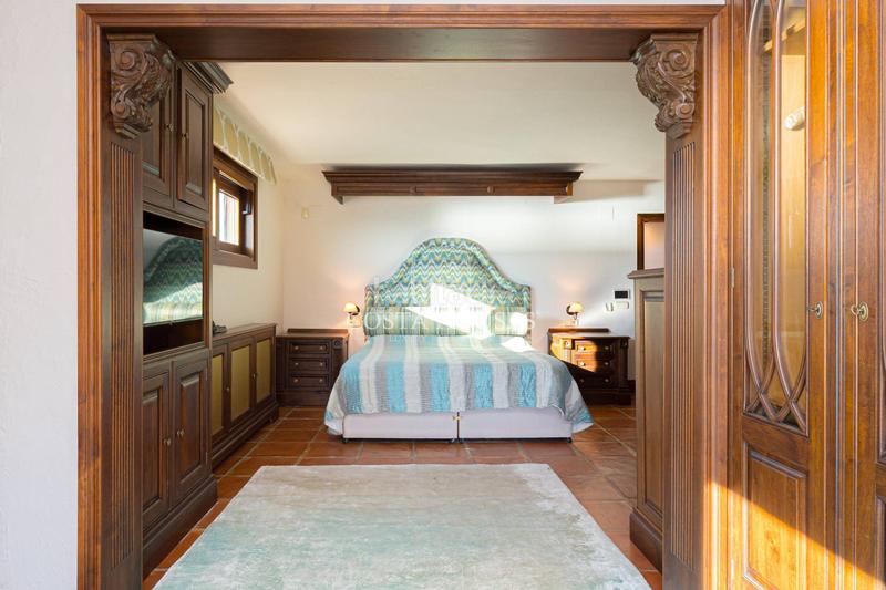 Foto 7c4b5d45-2c3b-4d63-8800-3b365a2a5c9b. Chalet mit heizung parking pool in El Portet-Pla del Mar Moraira