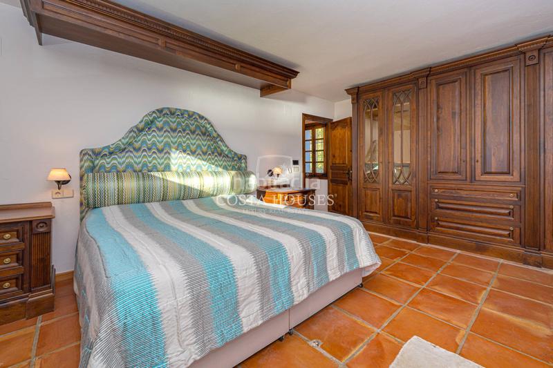 Foto 91037531-b8c0-4c42-a7e3-2fed86869f09. Chalet mit heizung parking pool in El Portet-Pla del Mar Moraira