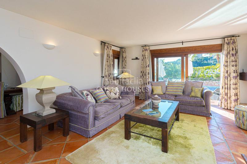 Foto 973b0be6-9590-468f-91a5-8d76fddef735. Chalet mit heizung parking pool in El Portet-Pla del Mar Moraira