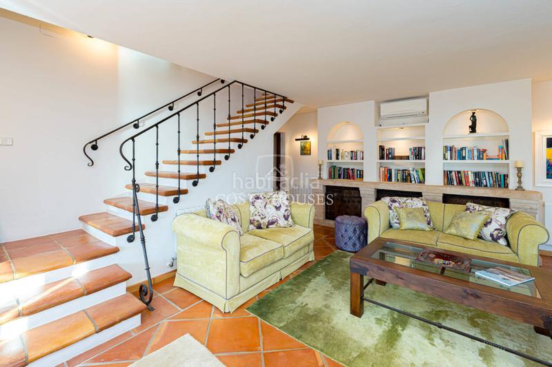 Foto c5c7c38c-34c4-438a-8ceb-6fdae9e73aec. Chalet mit heizung parking pool in El Portet-Pla del Mar Moraira