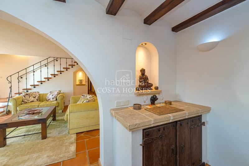 Foto d15ffe06-def8-4a37-adb7-d253bfdc8f07. Chalet mit heizung parking pool in El Portet-Pla del Mar Moraira