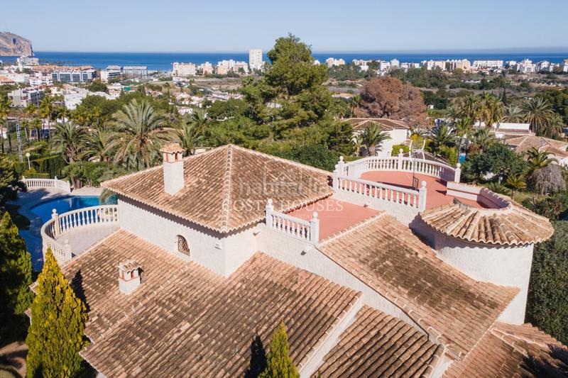 Foto 4eb72cfa-dcbc-484b-aafd-0f76fd5f4364. Chalet en venta conjunto privado de 5 villas de lujo con vistas al mar en jávea, alicante en Xàbia