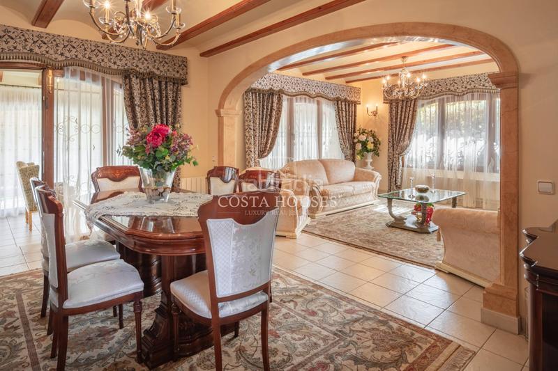 Foto 712f89e0-9539-4e01-a05d-329fbe708a2a. Chalet en venta conjunto privado de 5 villas de lujo con vistas al mar en jávea, alicante en Xàbia