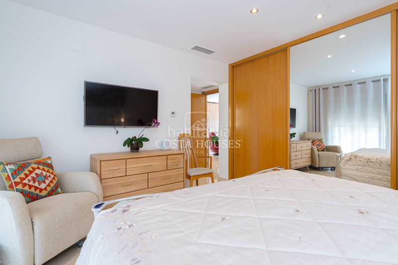 Foto a9188f66-19ac-4767-a54e-f857219df740. Xalet amb calefacció aparcament piscina a Maryvilla Calp