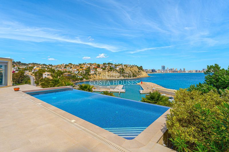 Foto c2fd716e-2d7a-46f0-adf2-665f63dfc173. Xalet amb calefacció aparcament piscina a Maryvilla Calp