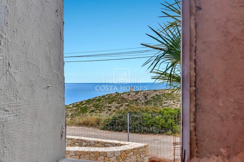 Foto b8403bf5-bf2d-4524-a90a-000dfefa435c. Xalet amb calefacció aparcament piscina a Las Rotas / Les Rotes Dénia