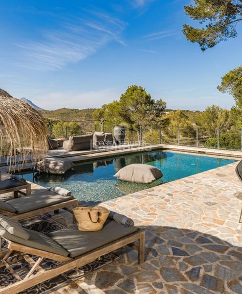 Foto 367b9438-6534-4a83-b6a7-4e28ec180410. Chalet avec chauffage parking piscine dans La Granadella - Costa Nova Xàbia