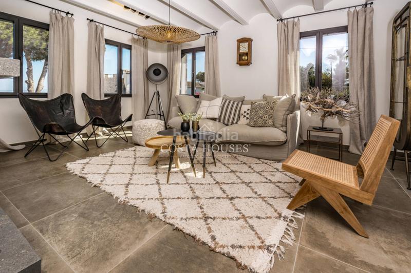 Foto 6f2013c9-6799-471e-95ac-ab4a792fbf0f. Chalet avec chauffage parking piscine dans La Granadella - Costa Nova Xàbia