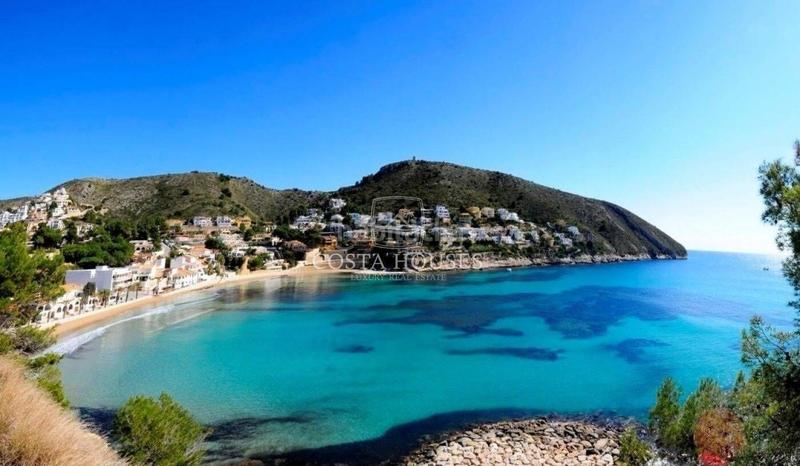 Foto 72b4700c-b17e-4c6a-8671-14adb07511e7. Dachwohnung mit heizung parking in El Portet-Pla del Mar Moraira