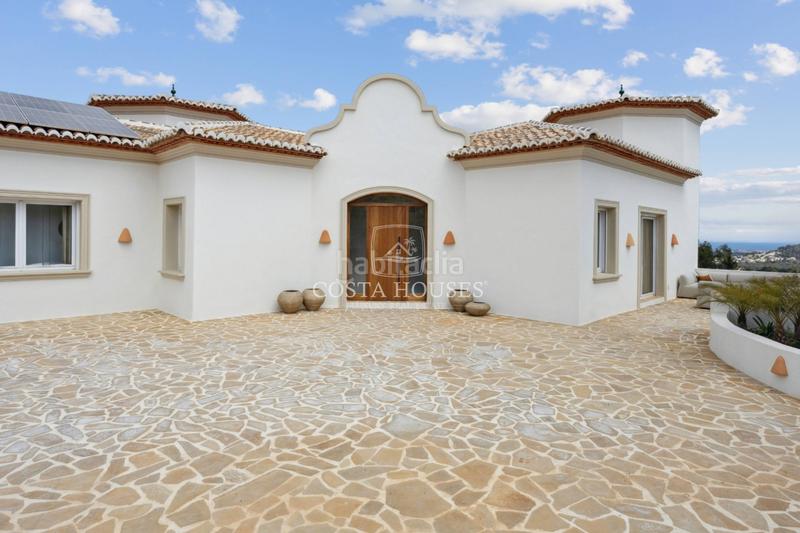 Foto 6481d7e5-343e-467f-b462-45202a1a7f8d. Xalet amb calefacció aparcament piscina a Partida Comunes-Adsubia Xàbia