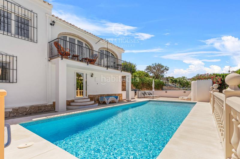 Foto 18630e41-d484-40dd-a2eb-da730ea067f1. Chalet villa sirid en venta cerca de playa arenal en pinosol, jávea costa blanca en Xàbia