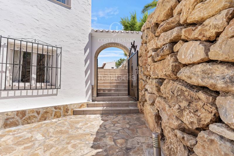 Foto 74f424bc-793b-4f28-92b6-781c536c76bb. Chalet villa sirid en venta cerca de playa arenal en pinosol, jávea costa blanca en Xàbia