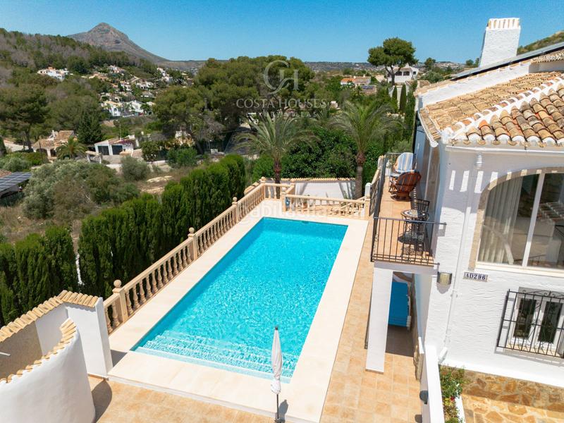 Foto 82ab059f-7705-4886-9813-51c0398ae16a. Chalet villa sirid en venta cerca de playa arenal en pinosol, jávea costa blanca en Xàbia