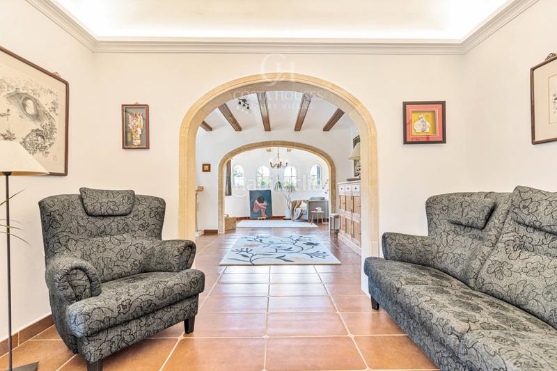 Foto eaa3b5c3-1409-47a0-8017-261f6443cd30. Chalet villa sirid en venta cerca de playa arenal en pinosol, jávea costa blanca en Xàbia