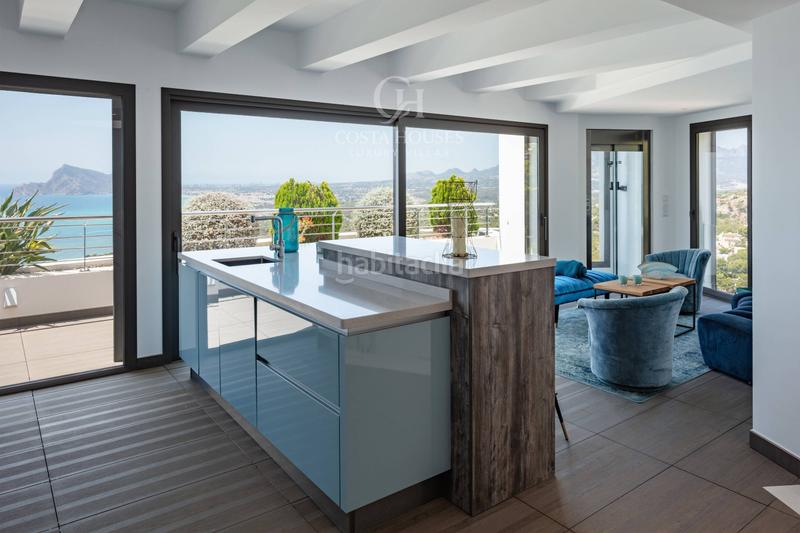 Foto 3cff2d1a-c0c6-4f83-a4c4-fdccae05c108. Chalet avec chauffage parking piscine dans Altea hills Altea