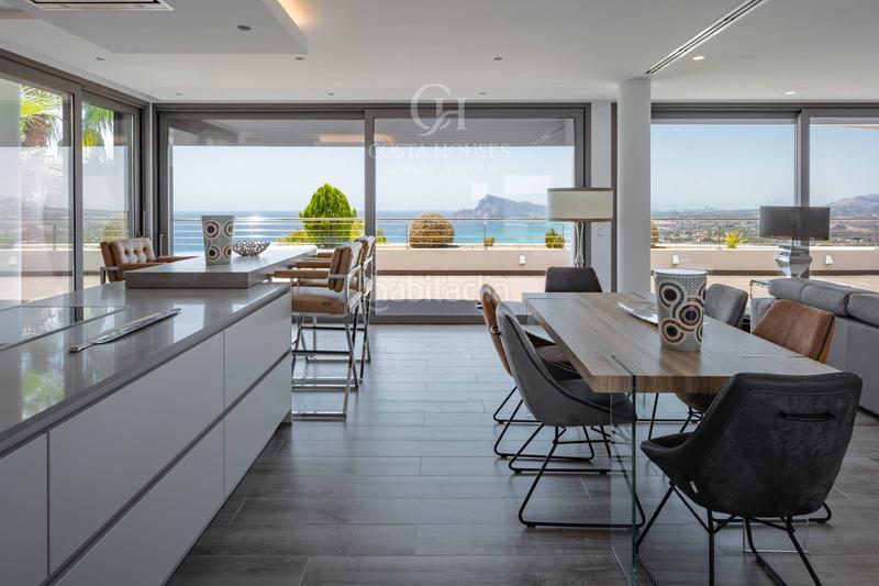 Foto 6fde090b-8183-445b-b89a-c5486fd74056. Chalet avec chauffage parking piscine dans Altea hills Altea