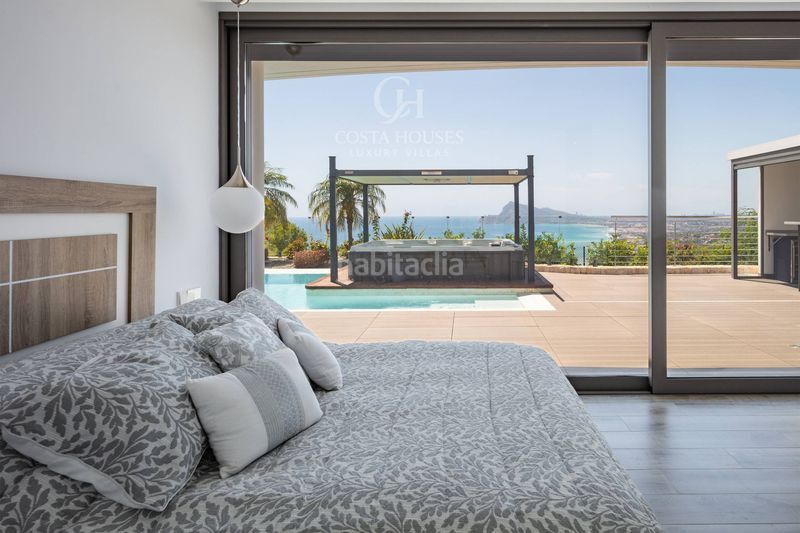 Foto f7cde2c9-cfab-4bc0-8150-57b58bf9a538. Xalet amb calefacció aparcament piscina a Altea hills Altea