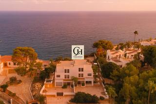Xalet a Moravit-Cap Blanc. Villa andrago bay  iconica residencia de lujo en primera linea d
