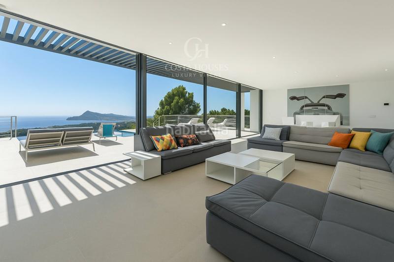 Foto 27905928-dd52-4698-9d96-a1b526a3275f. Chalet villa althea arquitectura moderna con piscina infinita y vistas al mar en Altea