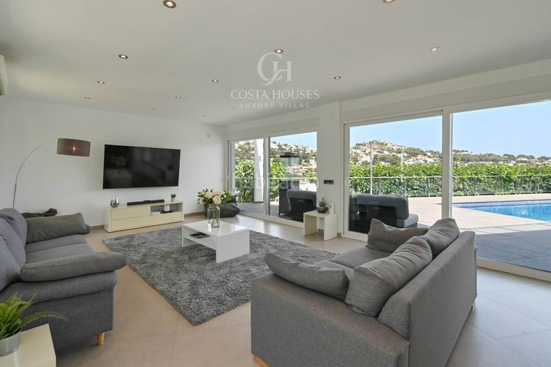 Foto 39d6f544-a2d6-499b-a6fa-86fb06484983. Chalet villa moderna en venta teulada, alicante en Moraira