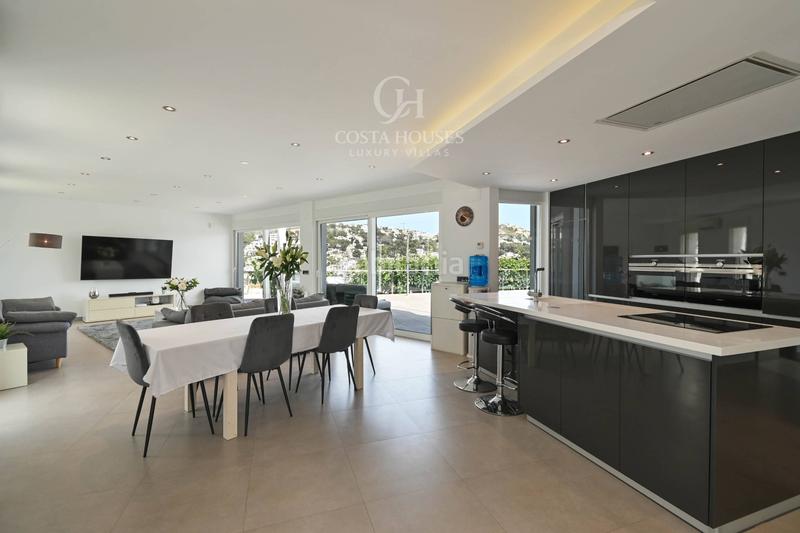 Foto 3f3c4bcd-c707-41b1-be9d-64250535c29e. Chalet villa moderna en venta teulada, alicante en Moraira